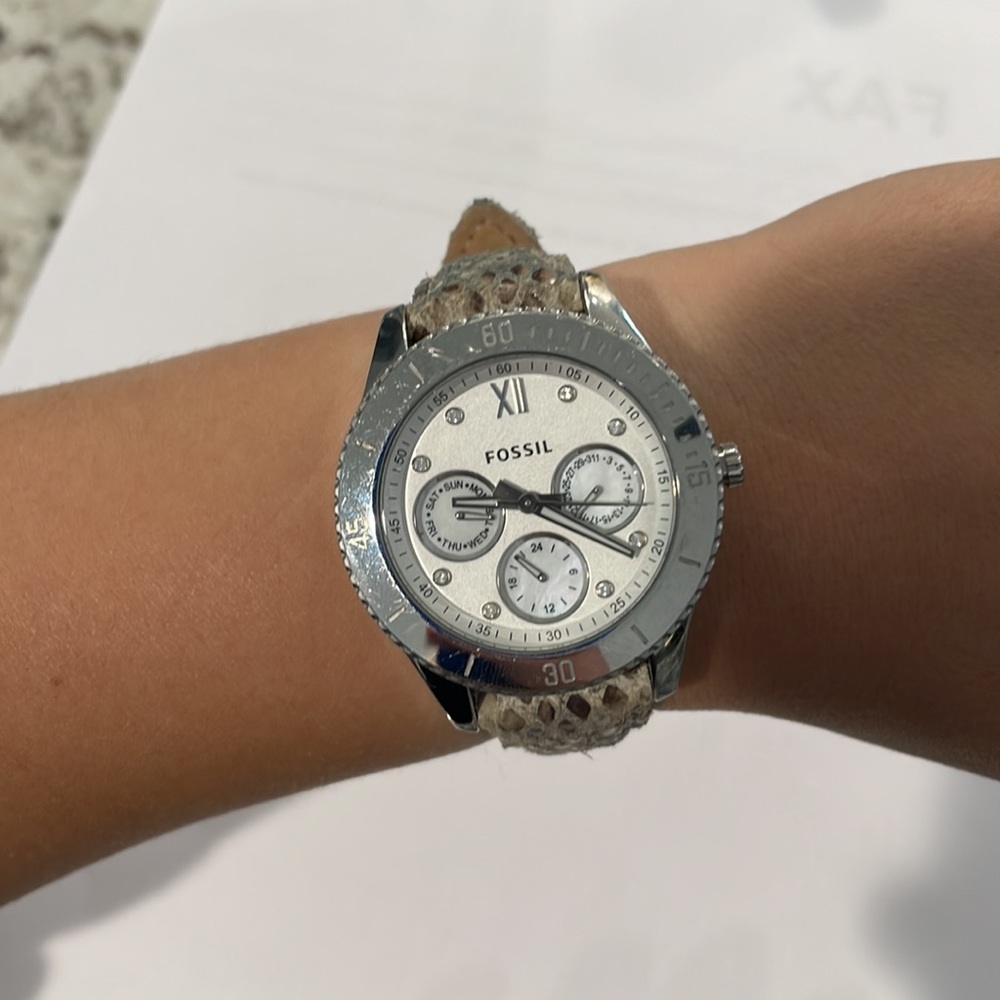 Fossil Watch Women Leather Band
